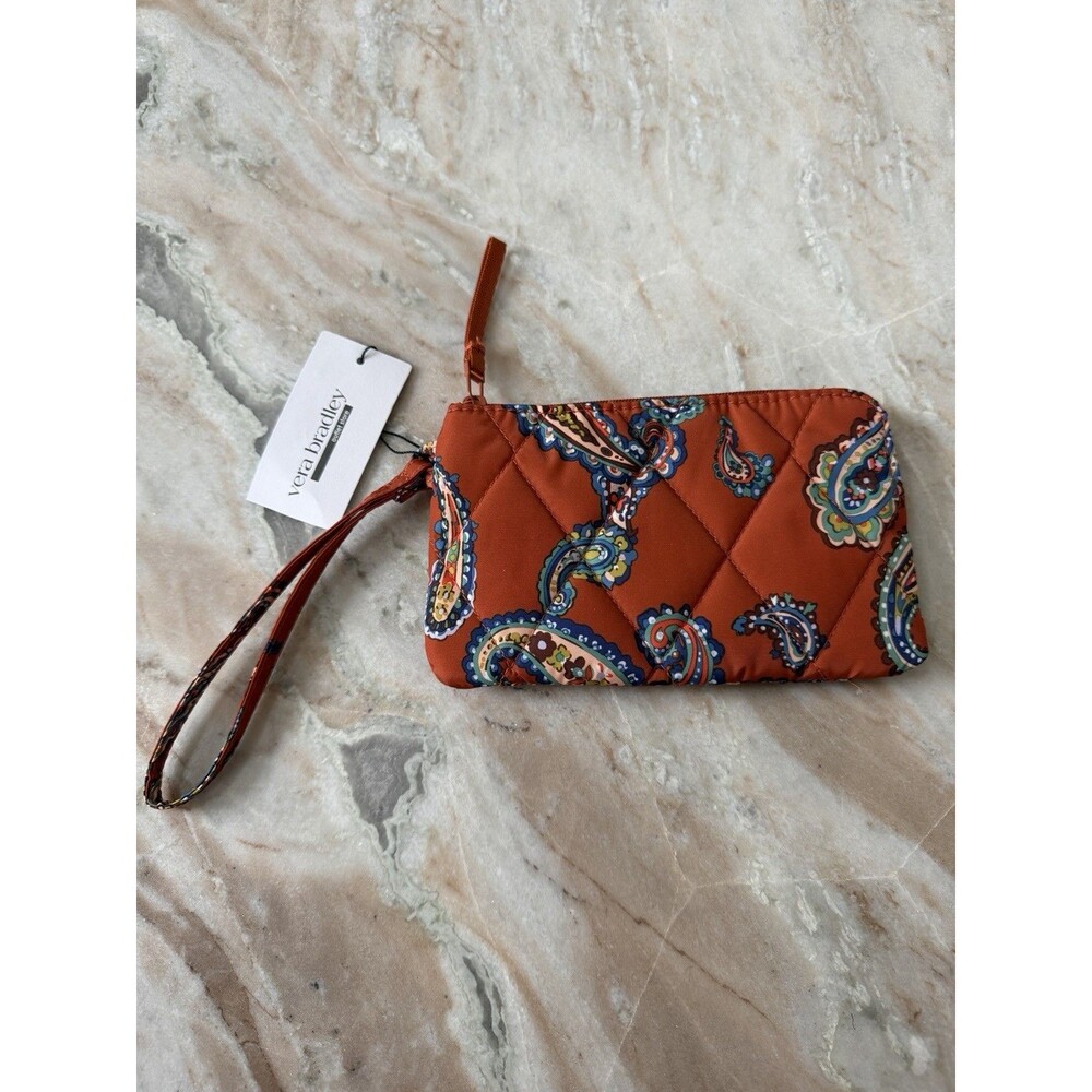 NWT Vera Bradley Ultralight Essential Zip Wristlet